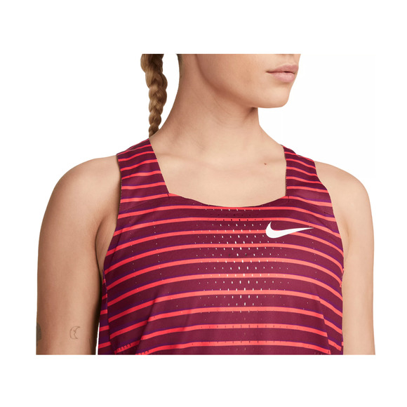 $70 Nike Dri-FIT ADV Tank Top Womens Medium AeroSwift Running Singlet DR5852-638 - Picture 4 of 5